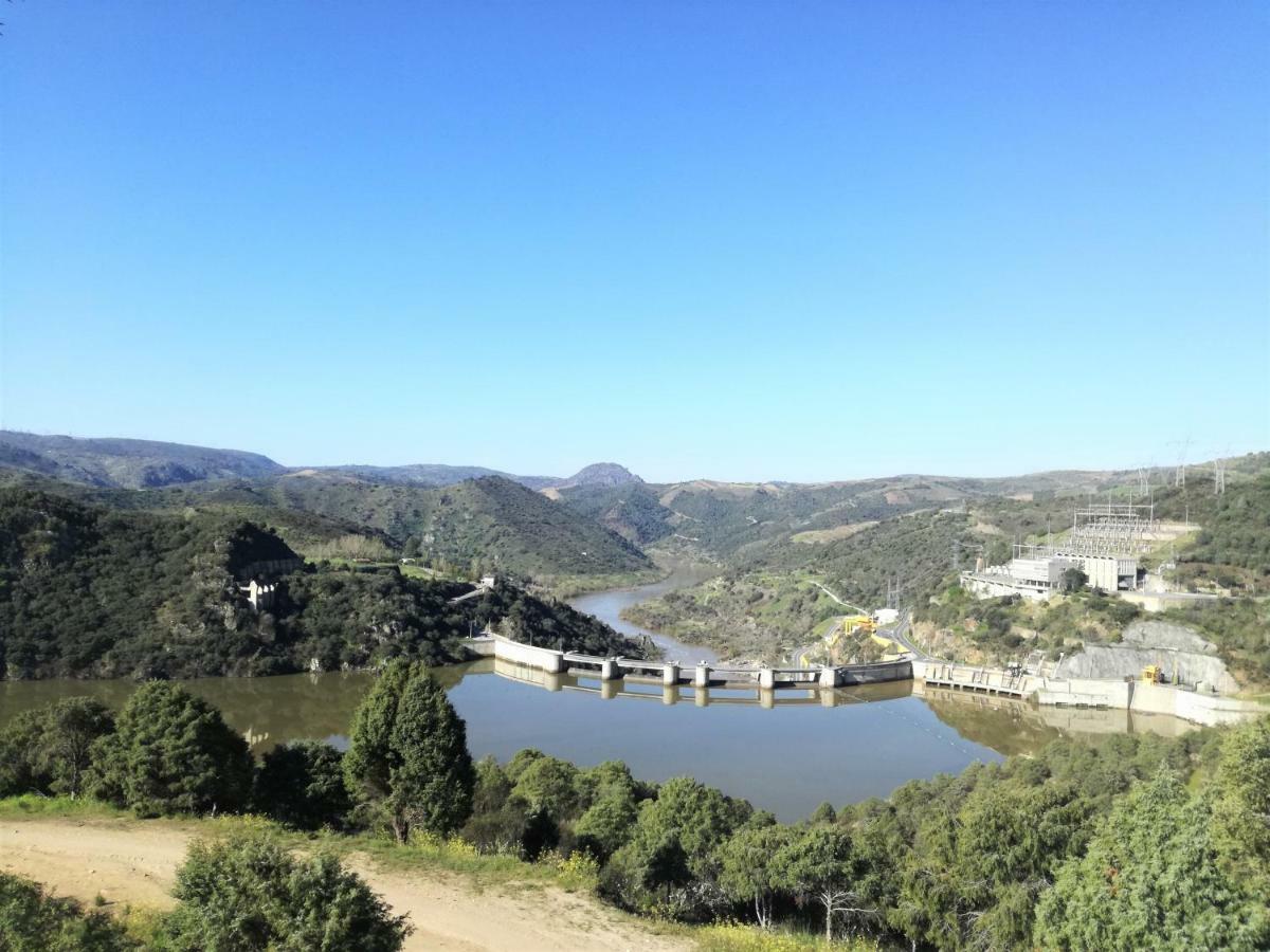 Vila Casa De Ls Cristales Bemposta  Exteriér fotografie